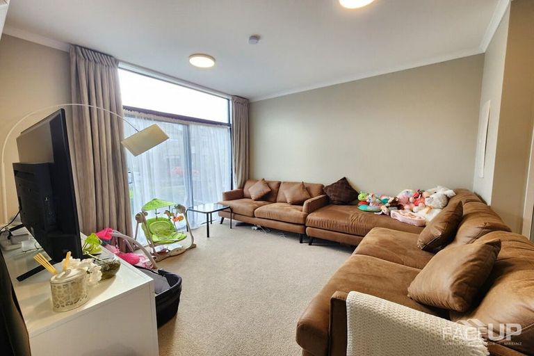 Photo of property in 151 Hobsonville Point Road, Hobsonville, Auckland, 0616