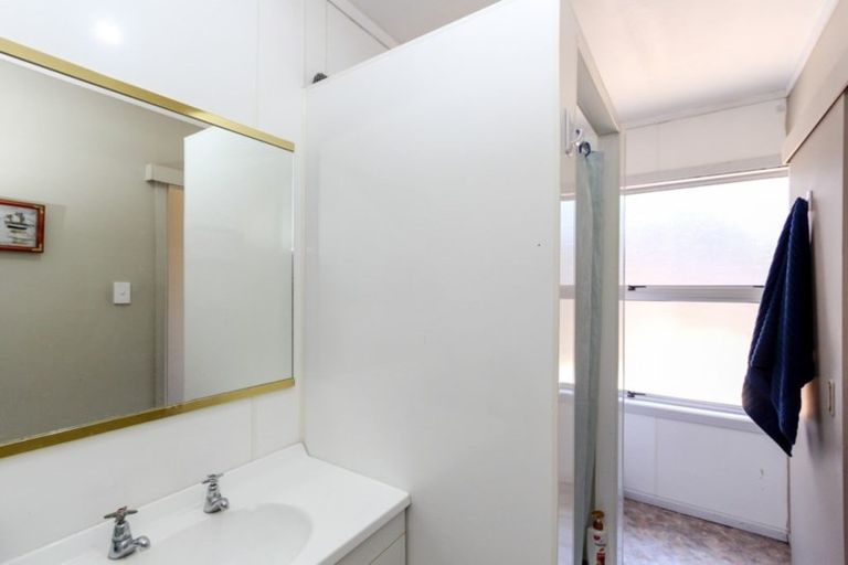 Photo of property in 8/75 Carrington Street, Lower Vogeltown, New Plymouth, 4310