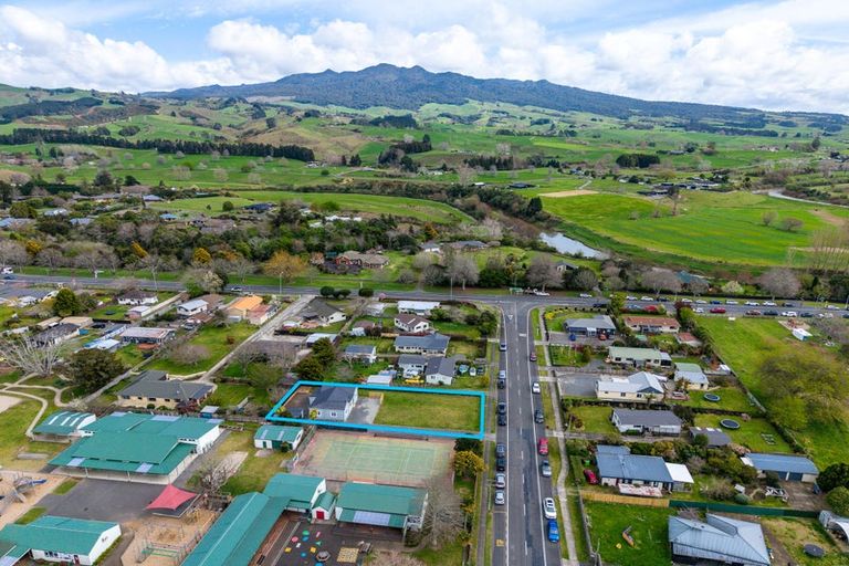 Photo of property in 80 Beechey Street, Pirongia, 3802
