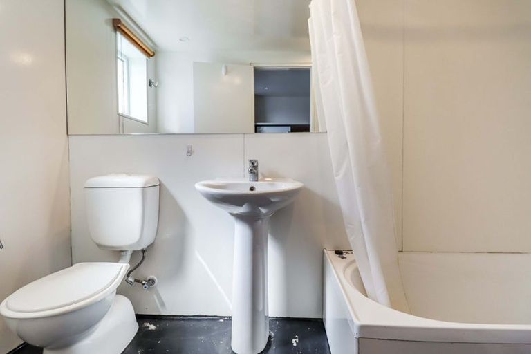 Photo of property in 21 Saint Mary Street, Thorndon, Wellington, 6011