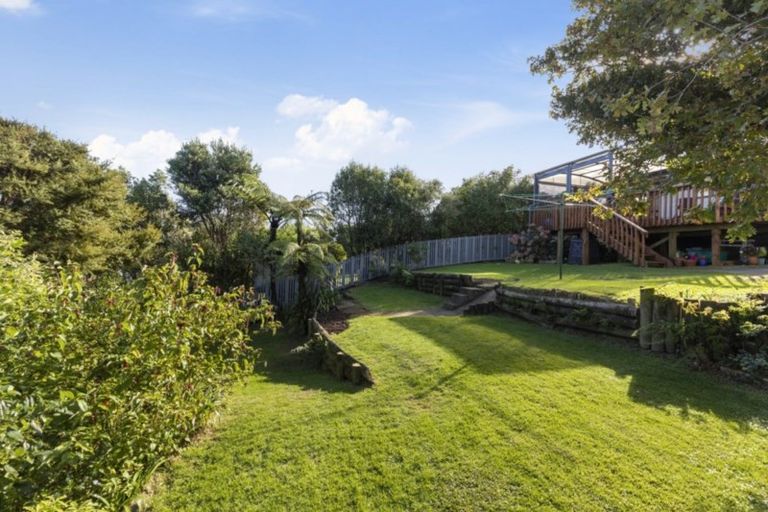 Photo of property in 3 Waipounamu Drive, Kelson, Lower Hutt, 5010