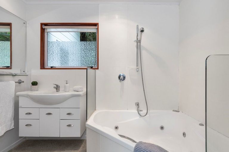 Photo of property in 313 Otumoetai Road, Otumoetai, Tauranga, 3110