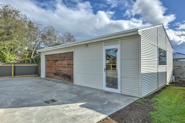 Photo of property in 1 Milton Street, Gore, 9710