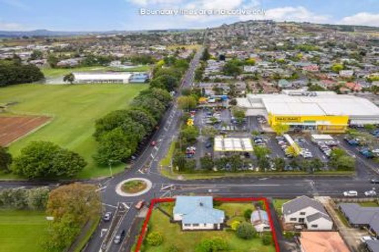 Photo of property in 77 Queen Street, Pukekohe, 2120