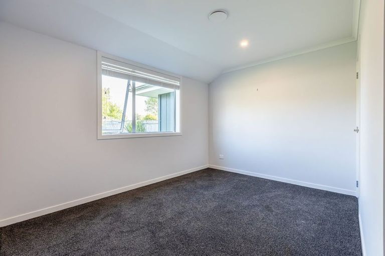 Photo of property in 30 Freedom Drive, Kelvin Grove, Palmerston North, 4414