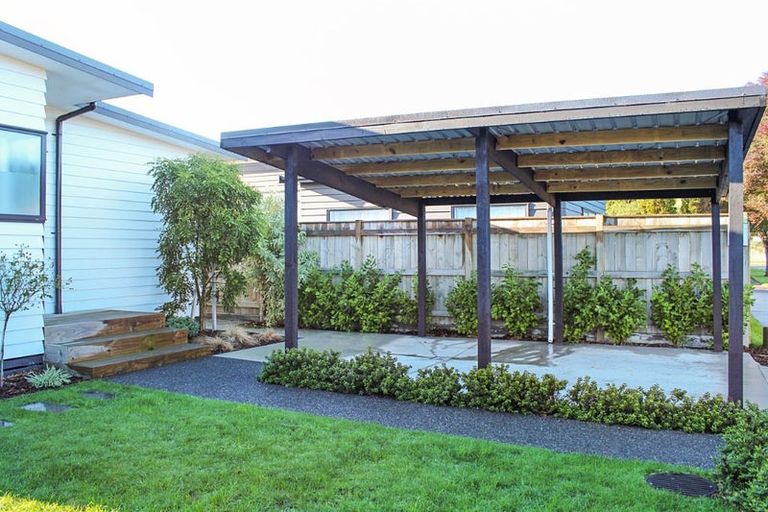 Photo of property in 4b Oriana Place, Highbury, Palmerston North, 4412