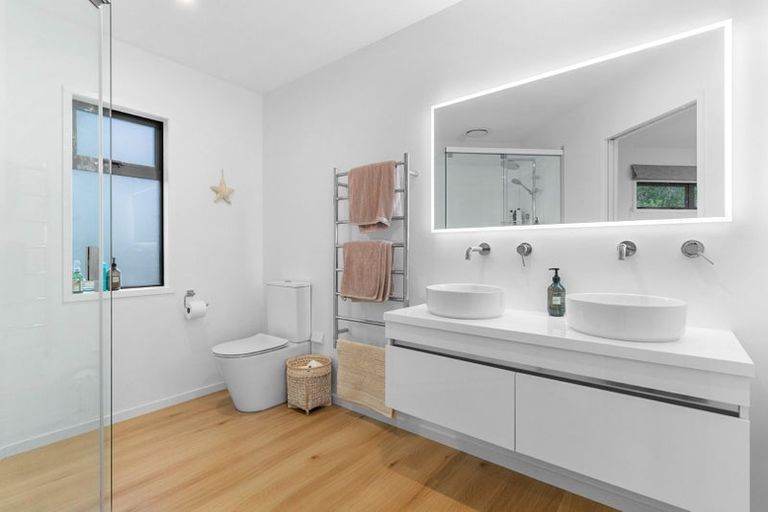 Photo of property in 54 Marram Place, Mangawhai Heads, Mangawhai, 0505