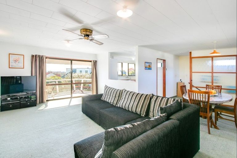 Photo of property in 19 Chambers Street, Havelock North, 4130