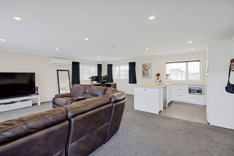 Photo of property in 48b Celia Street, Stratford, 4332