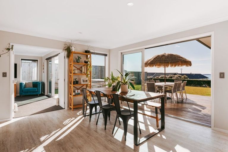 Photo of property in 5 Wairere Rise, Omokoroa, 3114