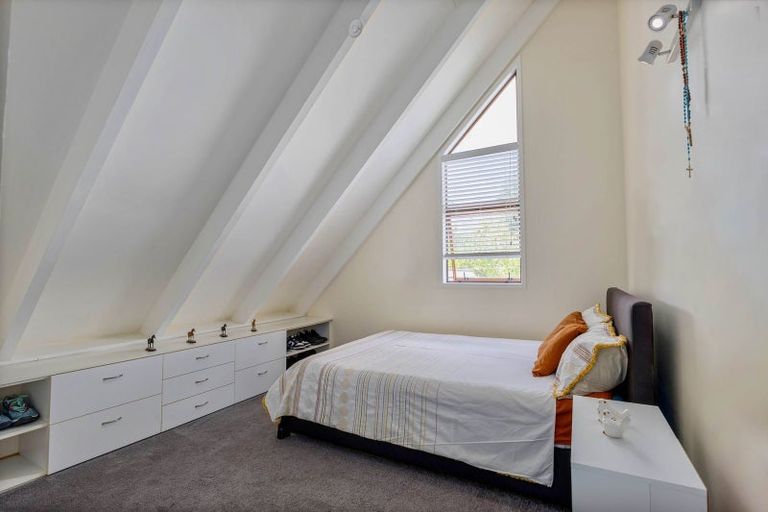 Photo of property in 1/7 Springfield Street, Forrest Hill, Auckland, 0620