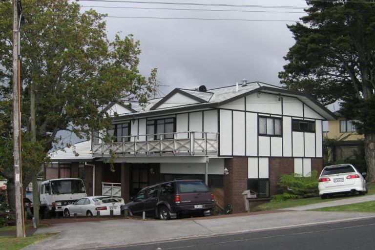 Photo of property in 178 Sturges Road, Henderson, Auckland, 0612