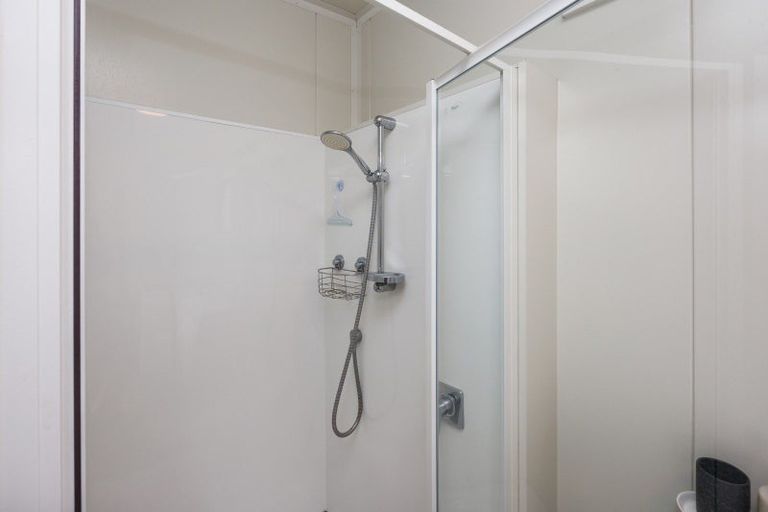 Photo of property in 52 Nash Parade, Foxton Beach, Foxton, 4815