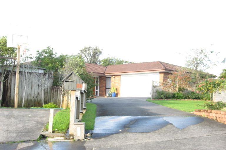 Photo of property in 5 Rarahu Place, The Gardens, Auckland, 2105