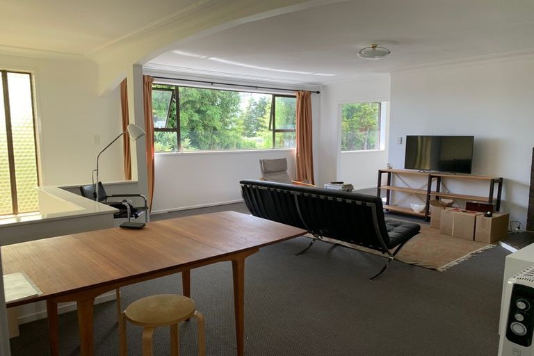 Photo of property in 40 Saxon Street, Waterview, Auckland, 1026