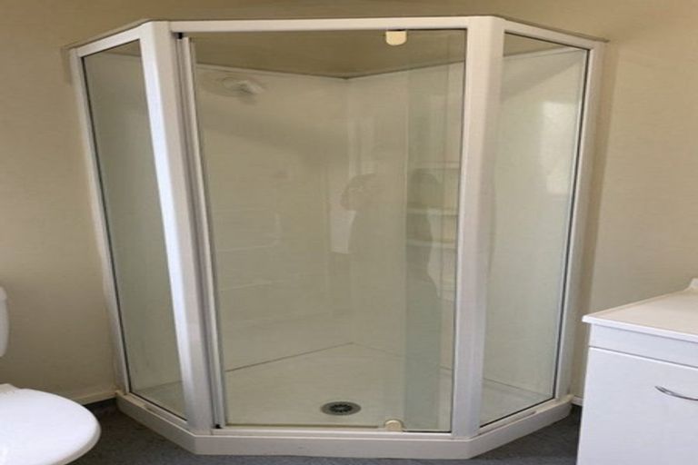 Photo of property in 120d Elizabeth Street, Riccarton, Christchurch, 8041