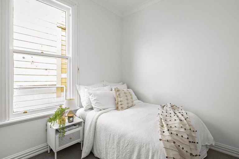 Photo of property in 20 Kenwyn Terrace, Newtown, Wellington, 6021