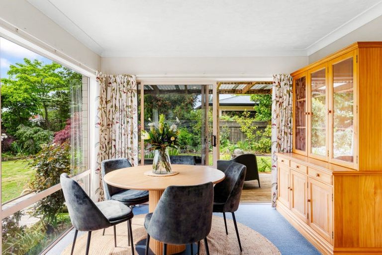 Photo of property in 4 Bishops Close, Greenmeadows, Napier, 4112