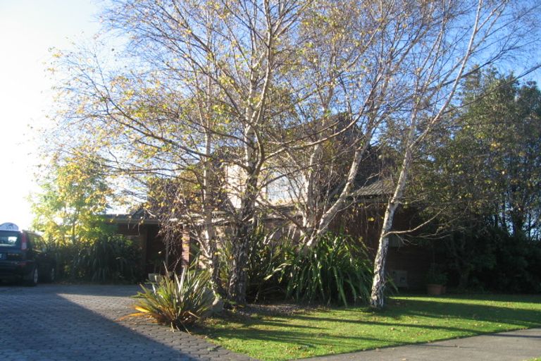Photo of property in 2 Spyglass Lane, Whitby, Porirua, 5024