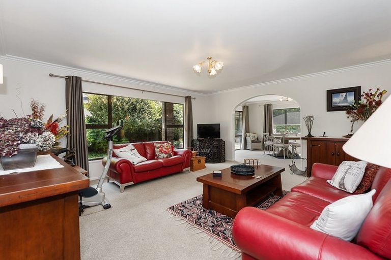 Photo of property in 8a Tamihana Avenue, Fairfield, Hamilton, 3214
