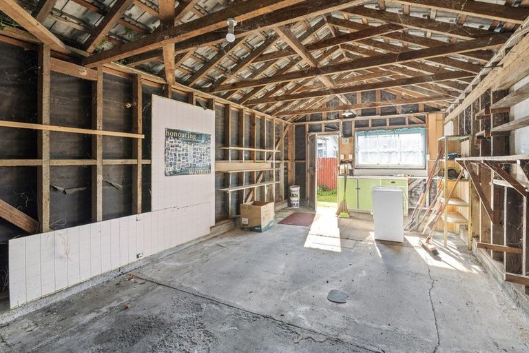 Photo of property in 36 Stuckey Street, Levin, 5510