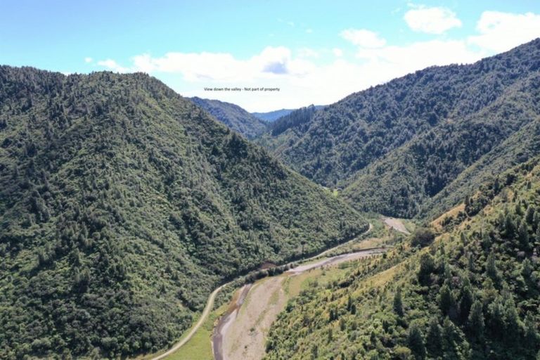 Photo of property in 340 Tutaetoko Road, Toatoa, Opotiki, 3197