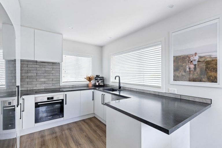 Photo of property in 19a Maire Street, Inglewood, 4330