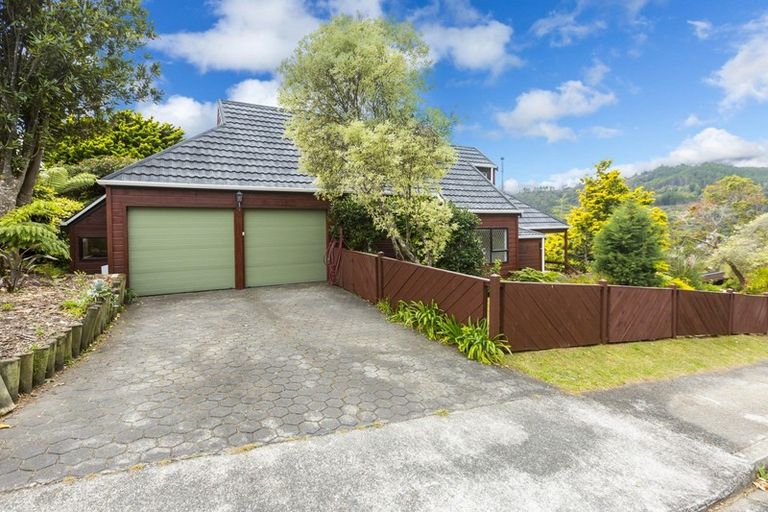 Photo of property in 9 Dunleith Grove, Silverstream, Upper Hutt, 5019