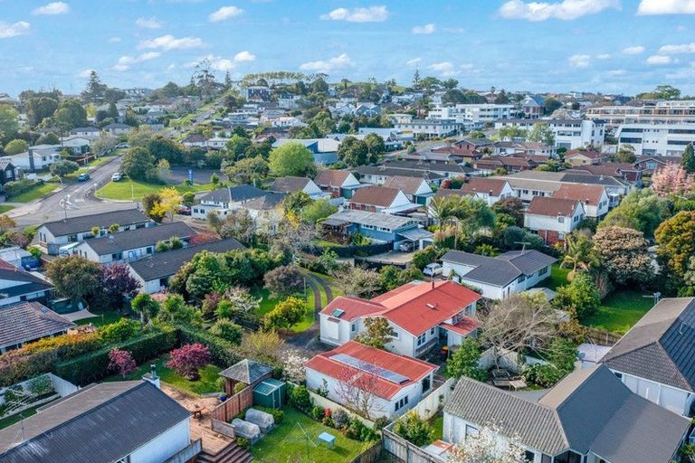 Photo of property in 70 Wellington Street, Howick, Auckland, 2014
