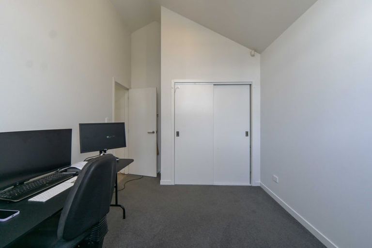 Photo of property in 1/81 Storey Avenue, Hamilton, 3200