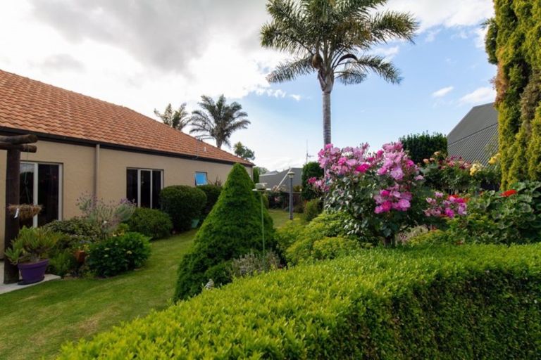 Photo of property in 6 Holmwood Park Drive, Morrinsville, 3300