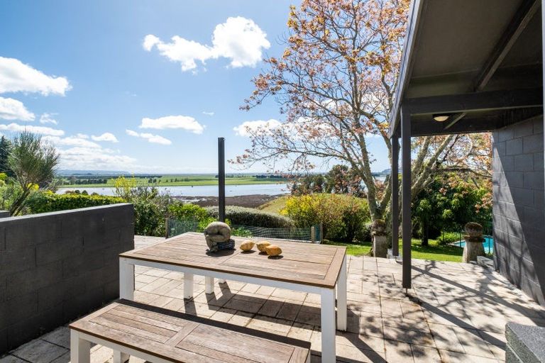 Photo of property in 14 Ballantyne Place, Poraiti, Napier, 4182