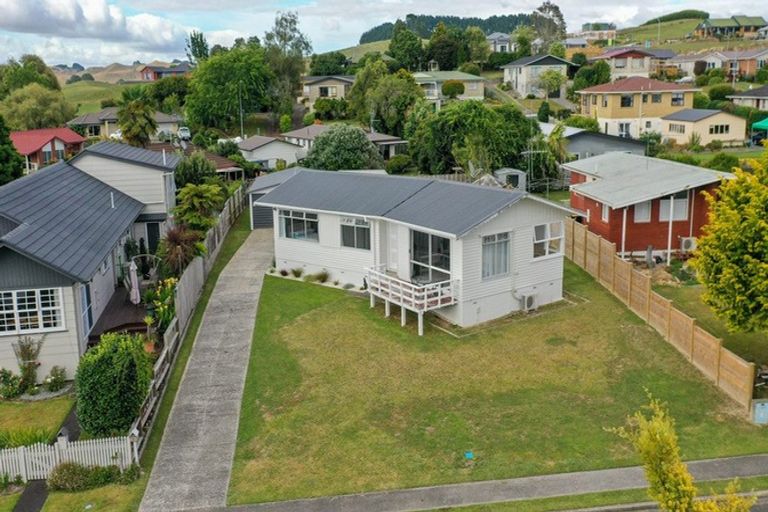 Photo of property in 5 Oxford Street, Tirau, 3410