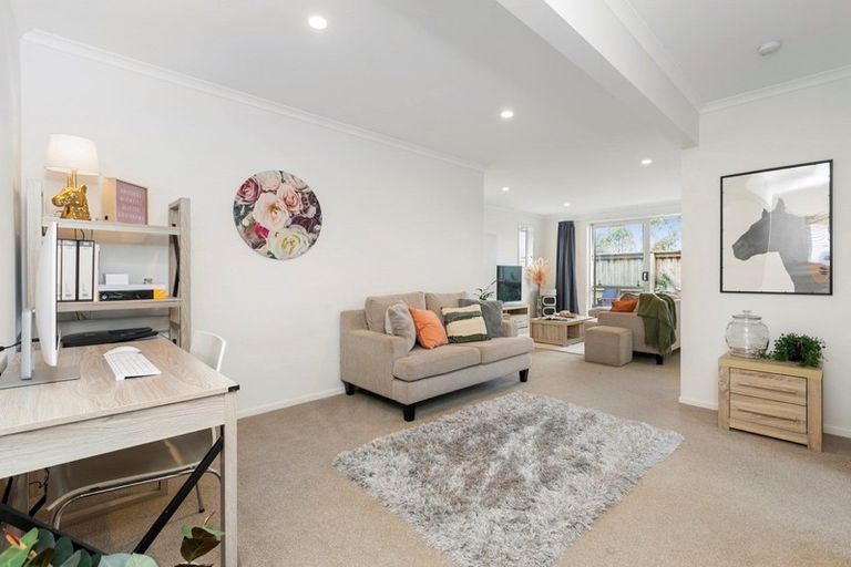 Photo of property in 4 Applin Lane, Pyes Pa, Tauranga, 3112