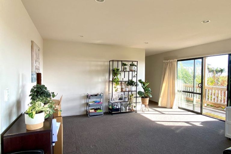 Photo of property in 8 Merlewood Avenue, Cashmere, Christchurch, 8022