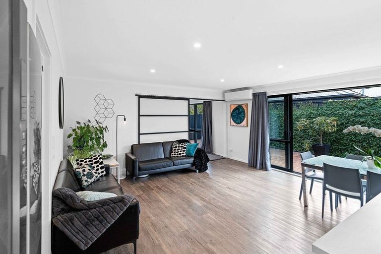 Photo of property in 34 Bradwell Crescent, Halswell, Christchurch, 8025