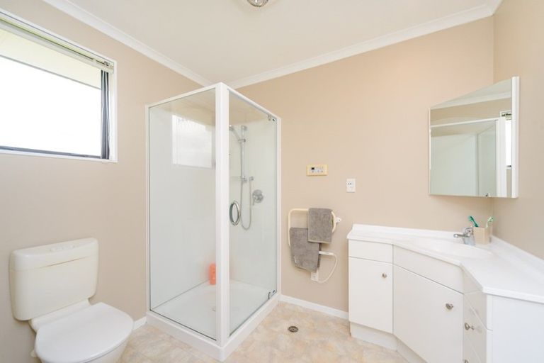 Photo of property in 189 Ruapehu Drive, Fitzherbert, Palmerston North, 4410