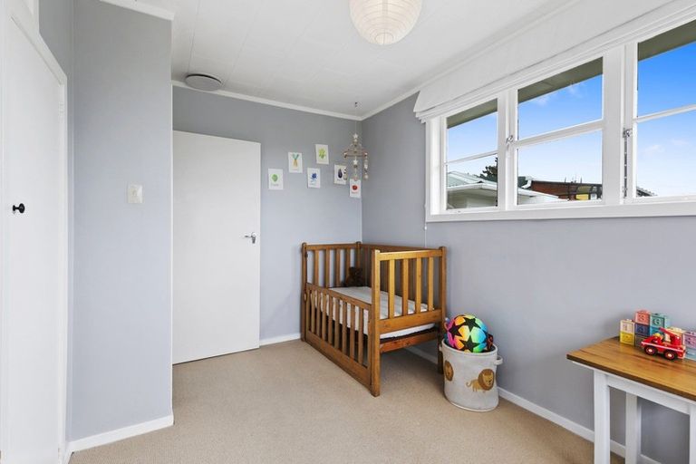 Photo of property in 75 Burgess Road, Johnsonville, Wellington, 6037