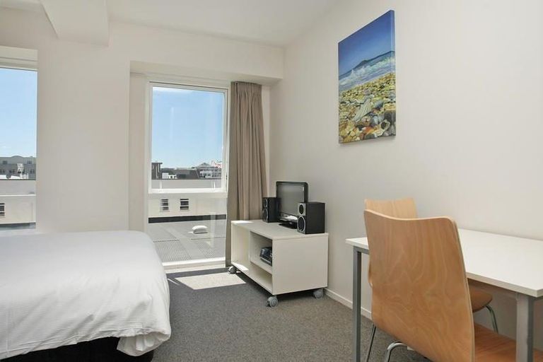Photo of property in The Peak Apartments, 1001/170 Taranaki Street, Te Aro, Wellington, 6011