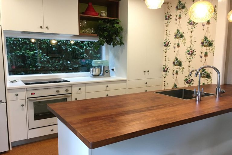 Photo of property in 22 Brecon Road, Stratford, 4332