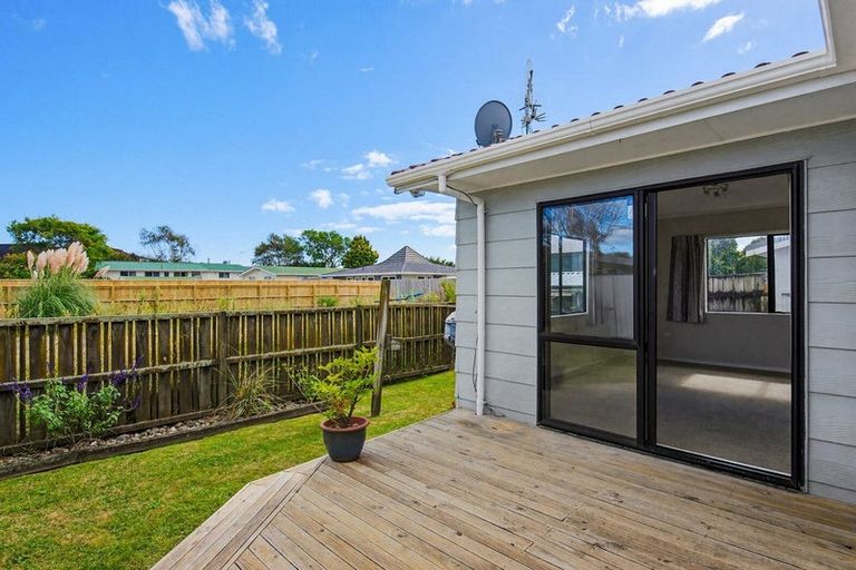 Photo of property in 4 Sharda Grove, Paraparaumu Beach, Paraparaumu, 5032
