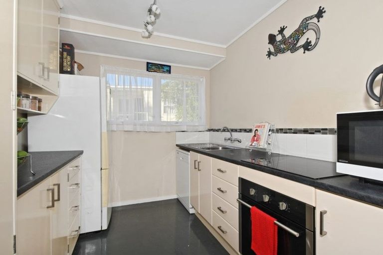 Photo of property in 8 Friendship Place, Onerahi, Whangarei, 0110