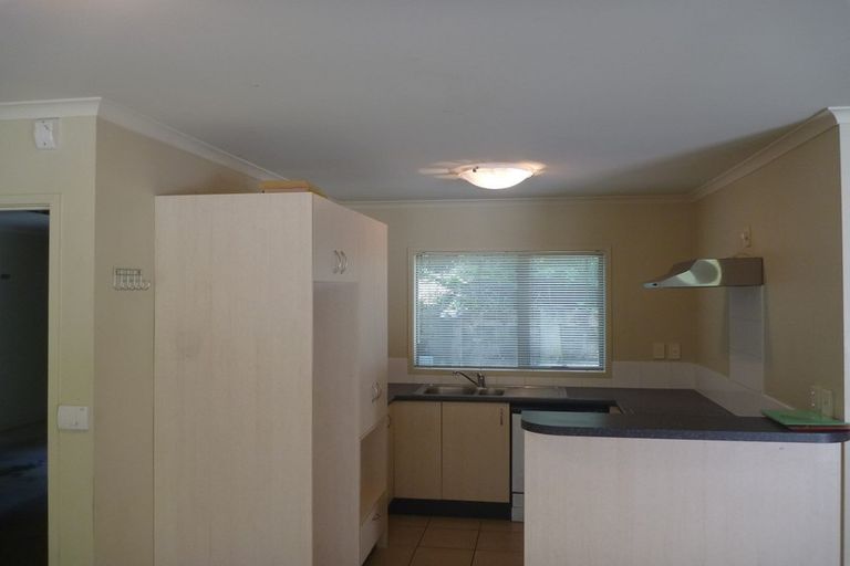 Photo of property in 16 Catrina Avenue, Birkenhead, Auckland, 0626