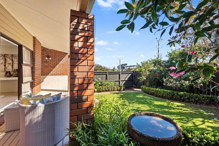 Photo of property in 1/8 Harley Road, Hauraki, Auckland, 0622