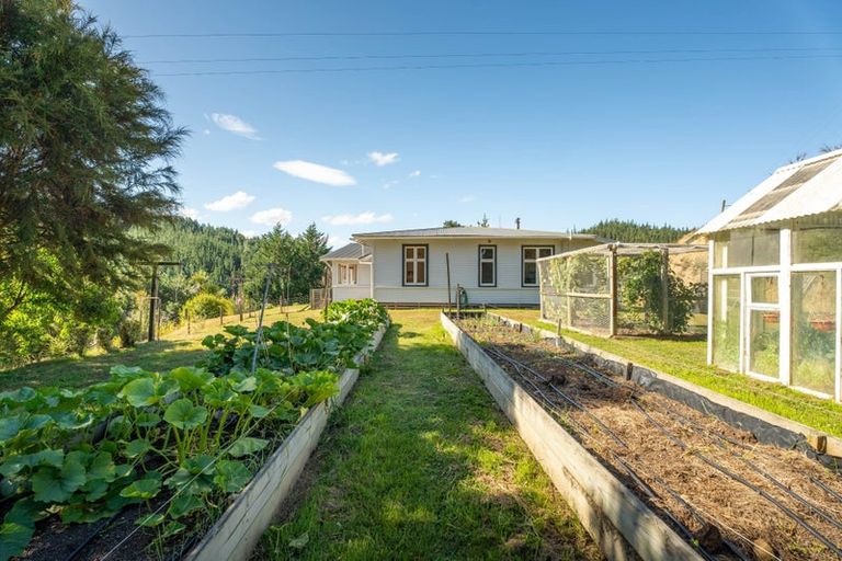 Photo of property in 801 Waiwhero Road, Ngatimoti, Motueka, 7196
