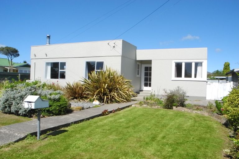 Photo of property in 33 High Street, Waimate, 7924
