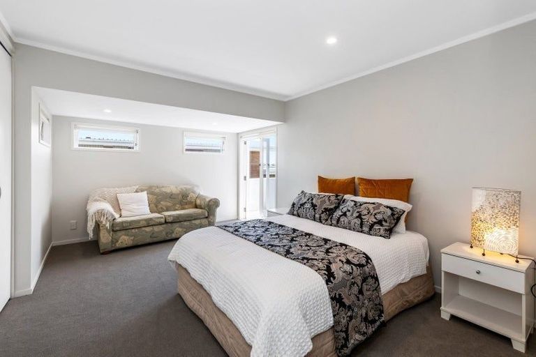 Photo of property in 2/4 Beacholm Road, Takapuna, Auckland, 0622