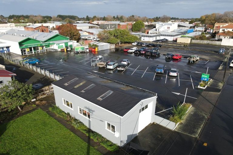 Photo of property in 11 Follett Street, Marton, 4710