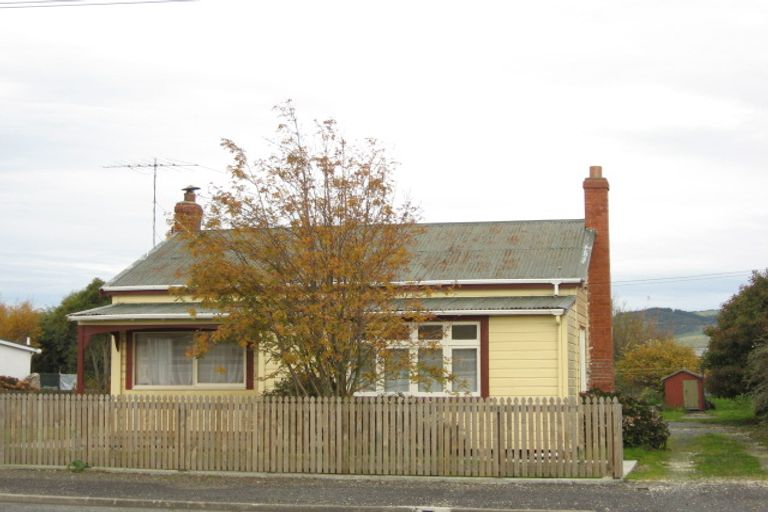 Photo of property in 79 Ajax Street, Milton, 9220