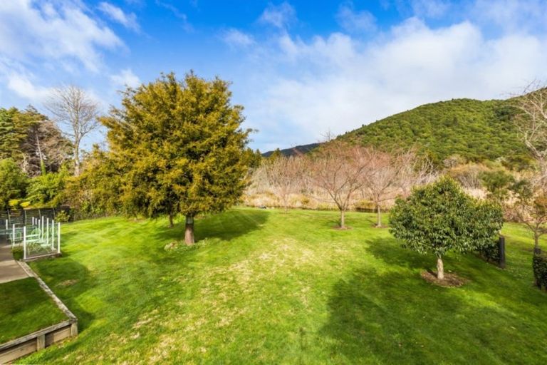 Photo of property in 105 Humu Street, Tokaanu, Turangi, 3381